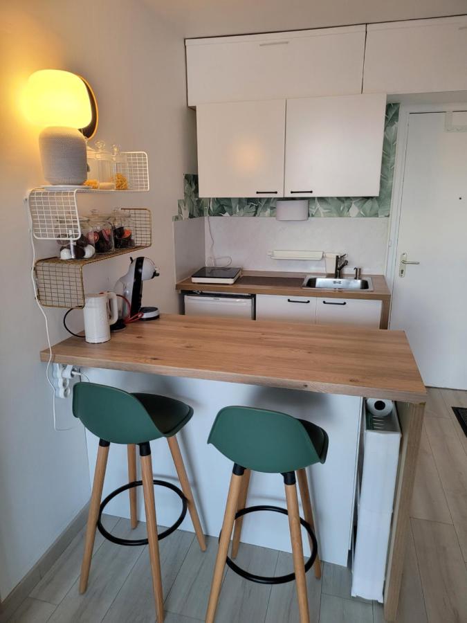 Studio Bien Equipe, Situe En Hyper Centre Vendôme Kültér fotó